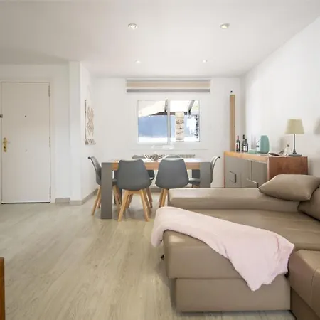 Tgnfunfam - Private Terrace, Bbq, Pool And Beach! * Tarragona